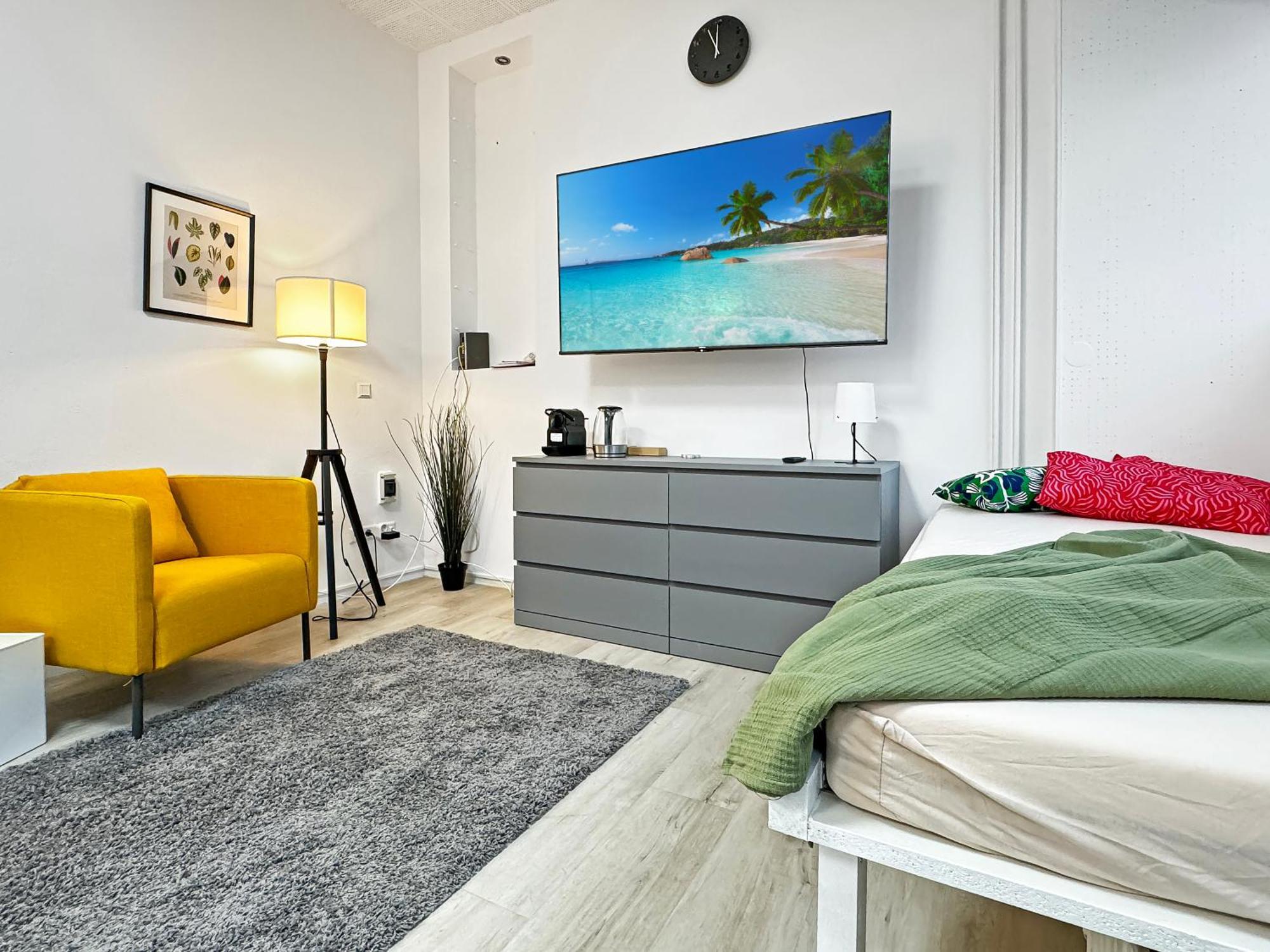 2 Zimmer Apartment Fuer 6 P, 15 Min Zum Flughafen اسلنغن المظهر الخارجي الصورة