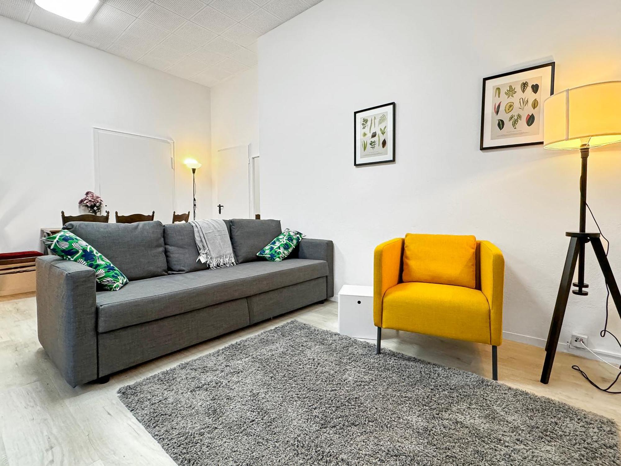 2 Zimmer Apartment Fuer 6 P, 15 Min Zum Flughafen اسلنغن المظهر الخارجي الصورة
